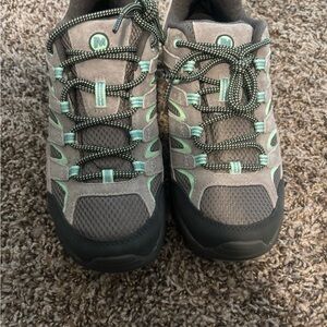 Merrell Women’s Grey and Mint Trail Sneakers